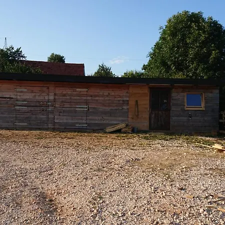Western-appartements & Tipis In Apartamento
